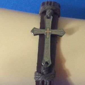 Men's Brown Leather Cross Bracelet